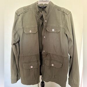 Baccini Military Style women’s Jacket in green Olive. Size Medium. NWOT